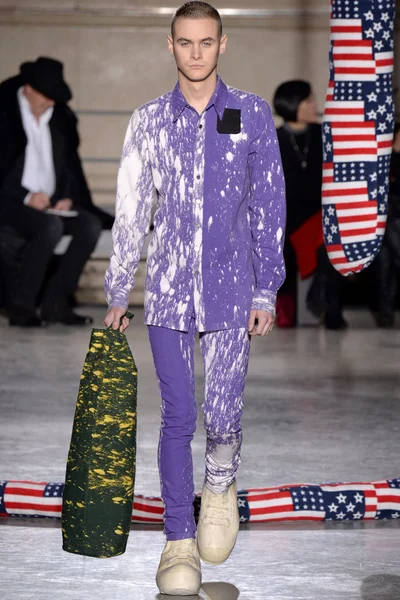 Look 29